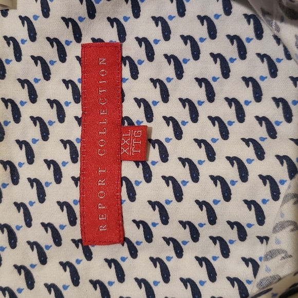 Button down - Picture 3 of 4